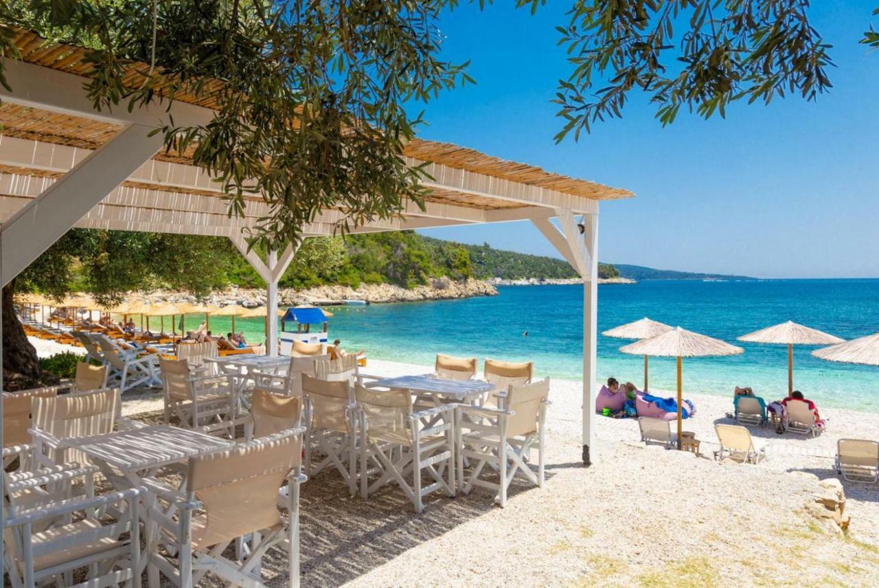 Villa Tassoula Isomata Екстер'єр фото