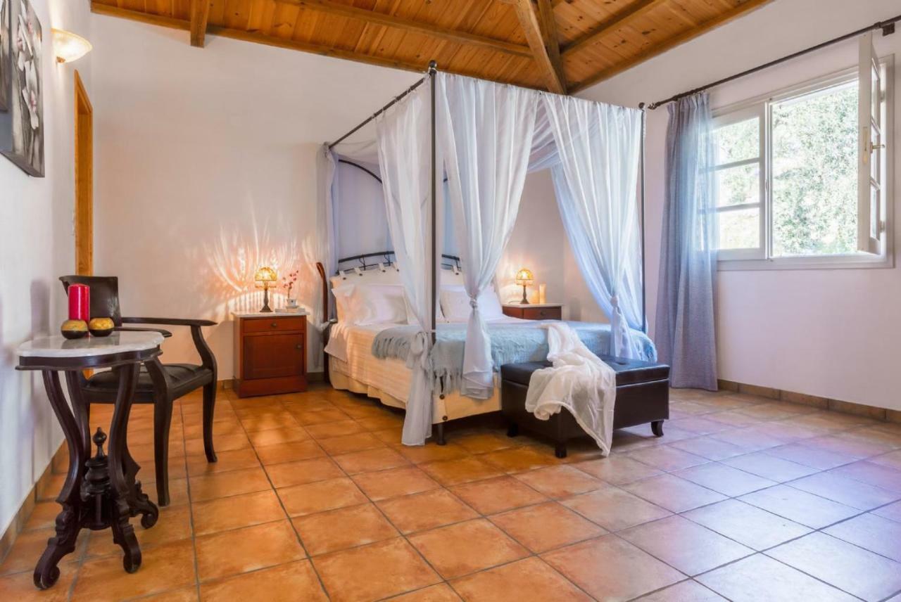 Villa Tassoula Isomata Екстер'єр фото